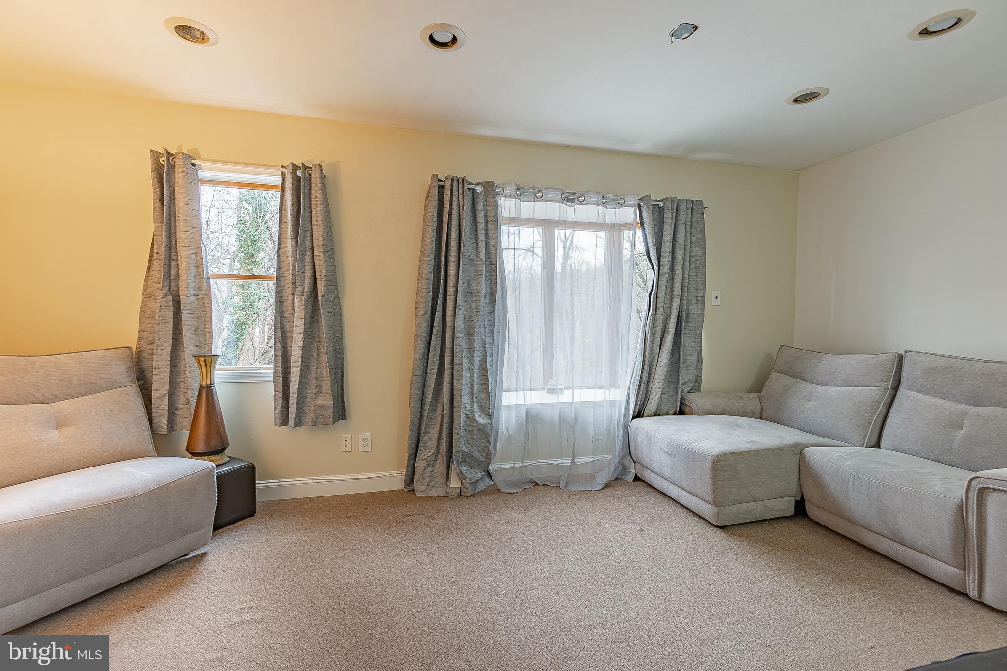 2430 Mount Road Aston, PA 19014 - Photo 13 of 58