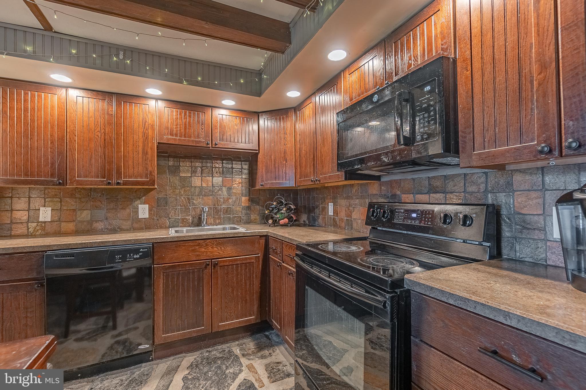 2430 Mount Road Aston, PA 19014 - Photo 20 of 58
