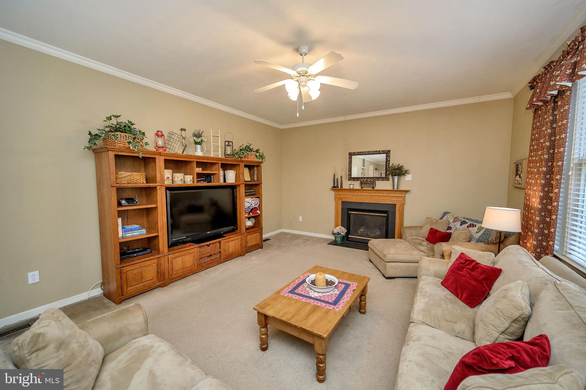 9093 Mullen Road King George, VA 22485 - Photo 13 of 39 Family room