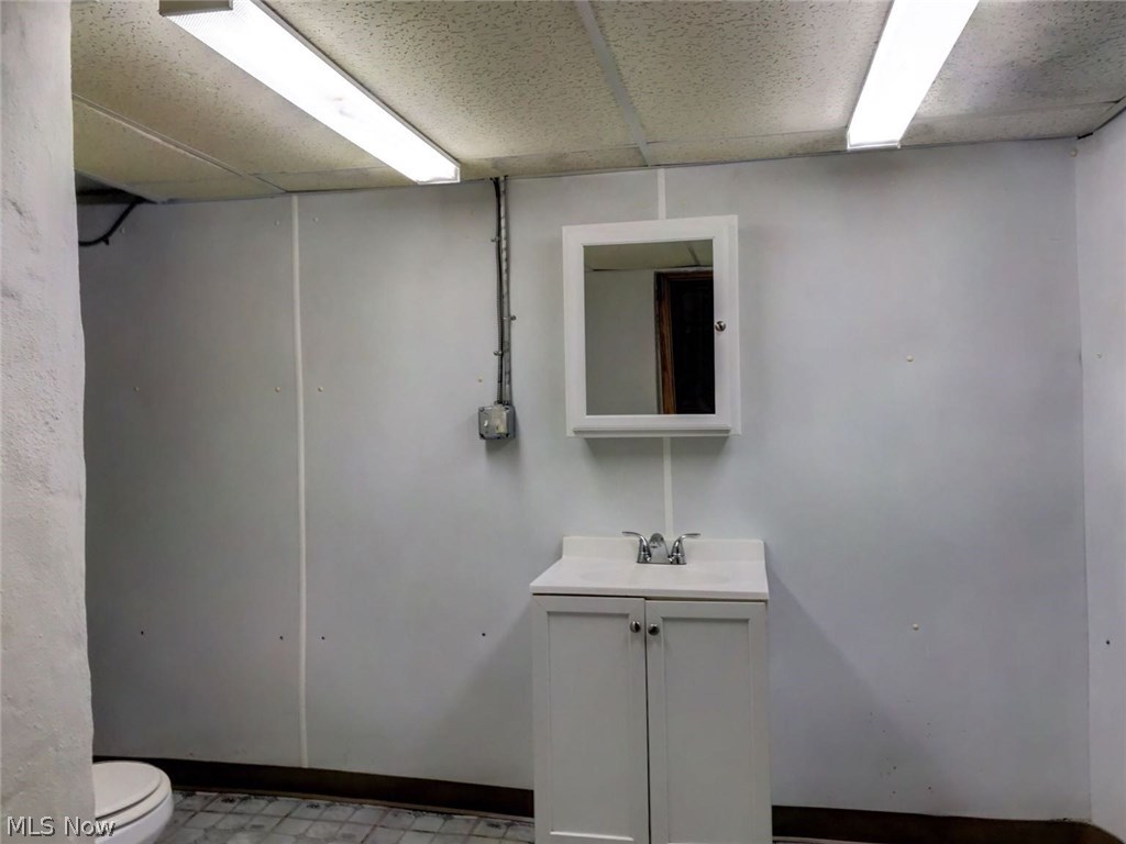 3039 Becket Road Cleveland, OH 44120 - Photo 19 of 21