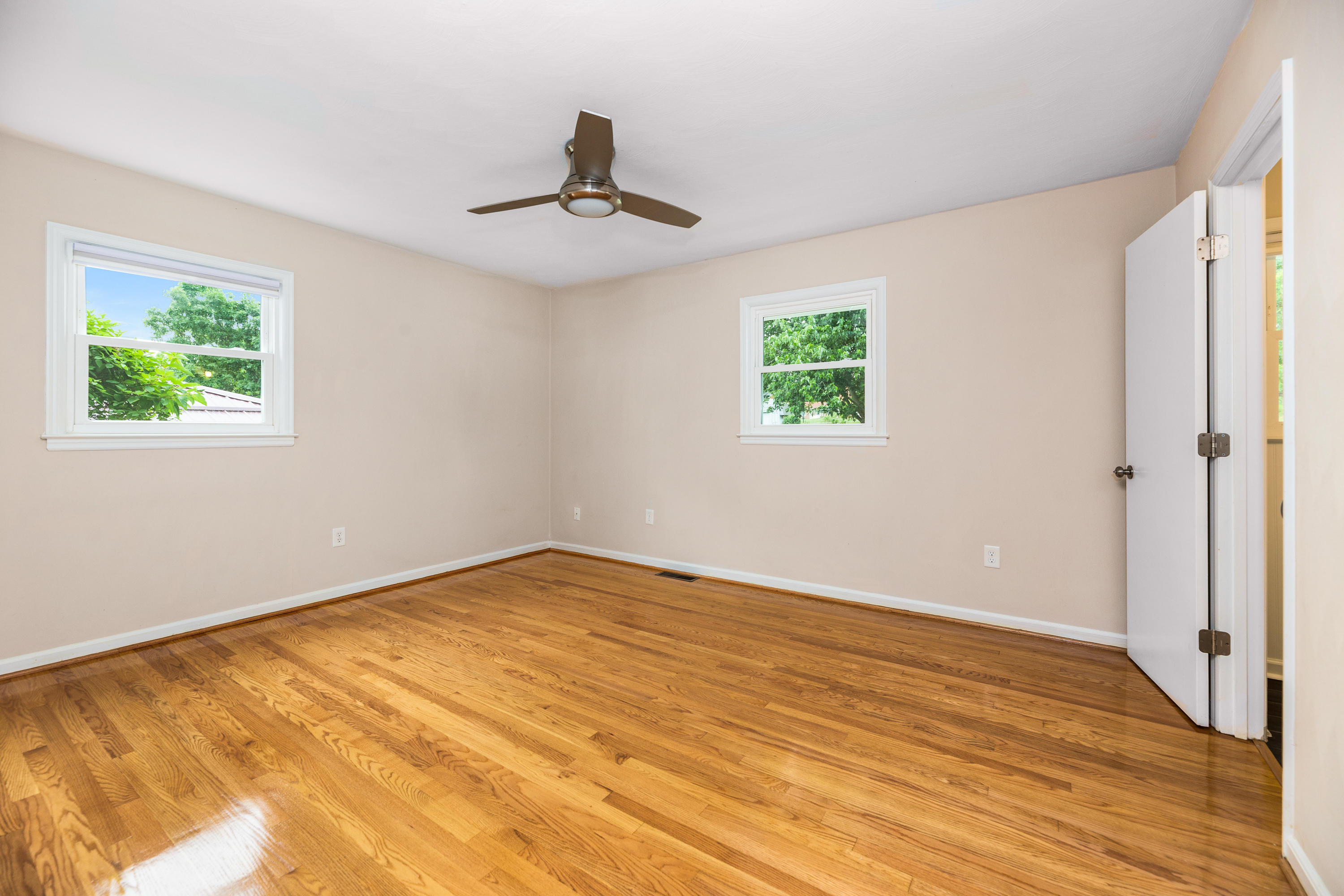 2138 Feather Road Vinton, VA 24179 - Photo 14 of 35 FR MBR