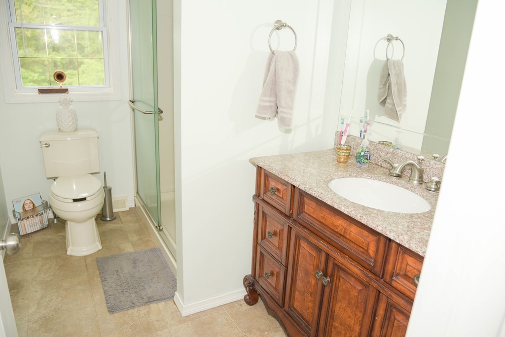 454 Gooseberry Road West Springfield, MA 01089 - Photo 12 of 25 Gallery Image 12