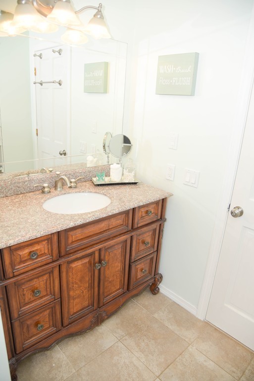 454 Gooseberry Road West Springfield, MA 01089 - Photo 13 of 25 Gallery Image 13