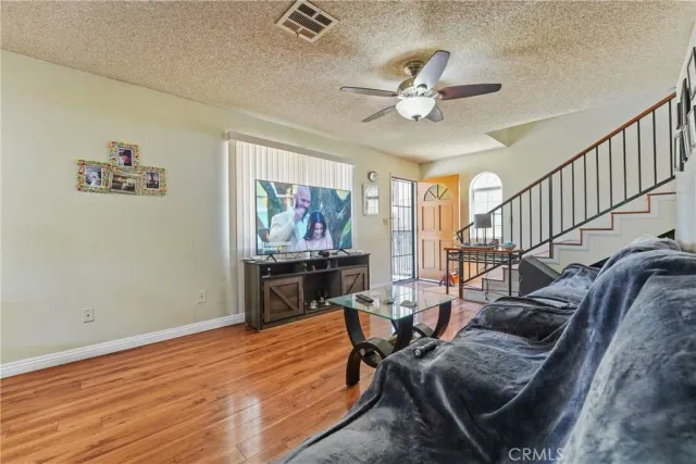 $1,299,999 | 4960 Gambier Street, Los Angeles, CA 90032