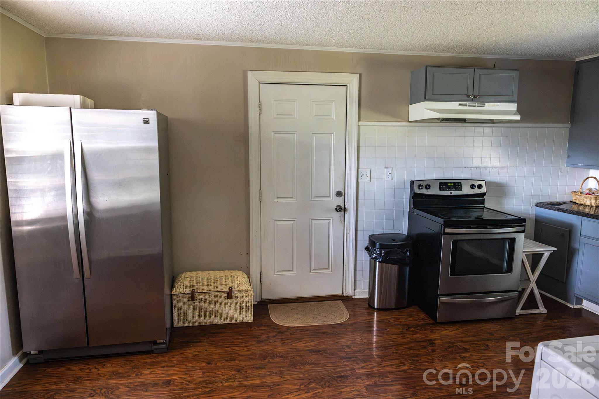 3828 Plainview Road Charlotte, NC 28208 - Photo 6 of 19 Gallery Image 6