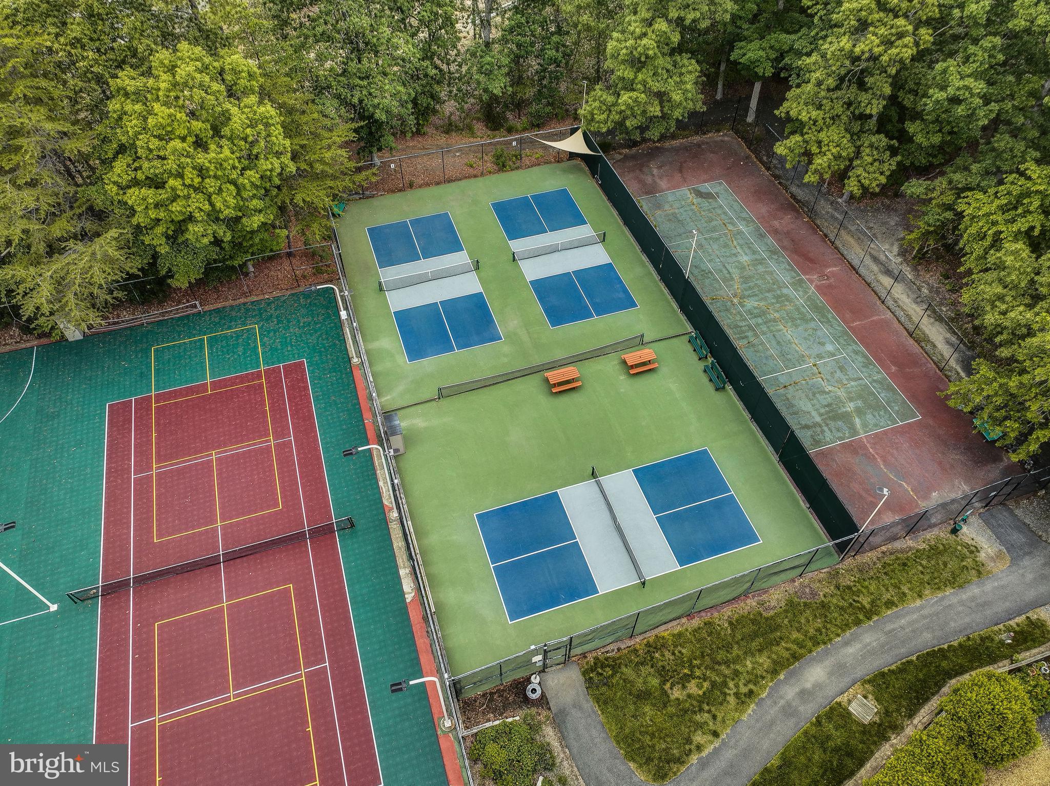 1371 Schooner Loop, Unit 1371 Solomons, MD 20688 - Photo 36 of 38 a bird view of a backyard