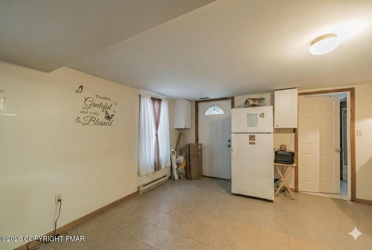 5502 Old State Rte 115, Unit 101 Blakeslee, PA 18610 - Photo 7 of 7 Kitchen Dining Area