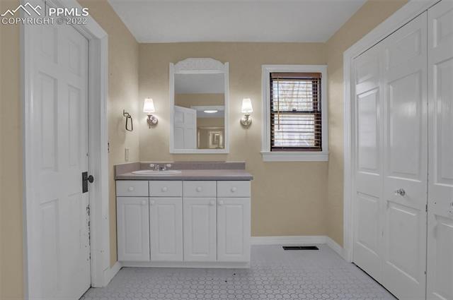 11 Leaming Road Colorado Springs, CO 80906 - Photo 38 of 42
