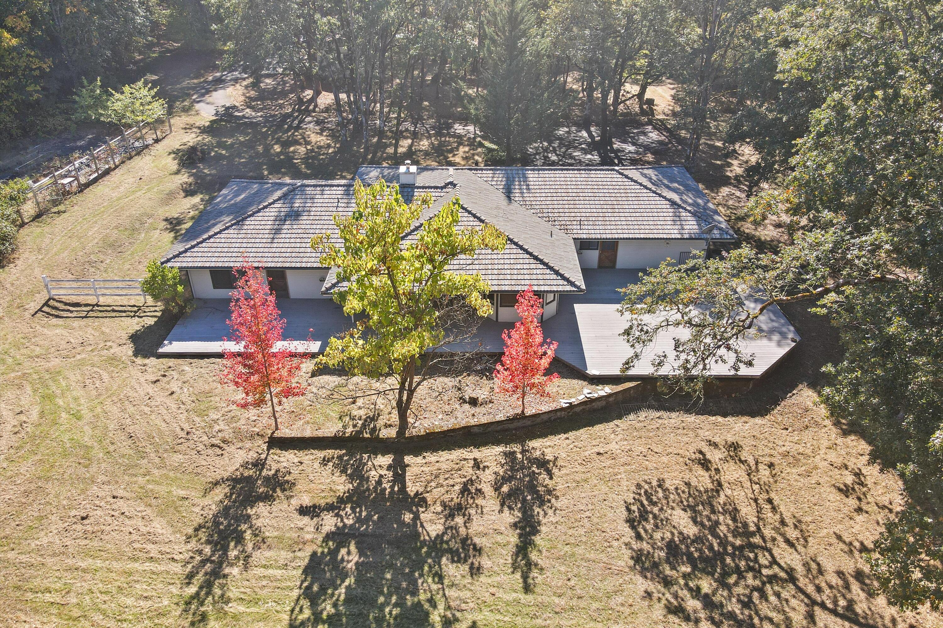 1080 Ferry Road Grants Pass, OR 97526 - Photo 58 of 60 03-DJI_0589