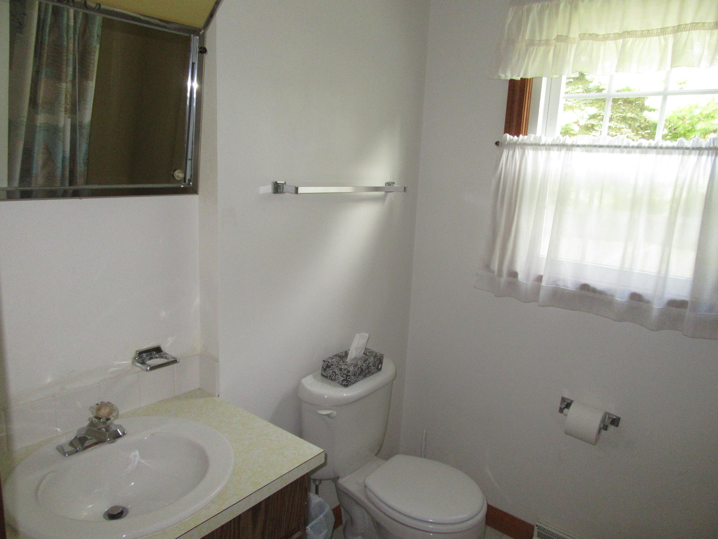 20 The Other Road Dennis Port, MA 02639 - Photo 14 of 21 Full Bath MainLvl