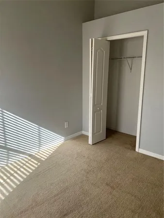 $3,000 | 20027 Heritage Point Drive, Tampa, FL 33647