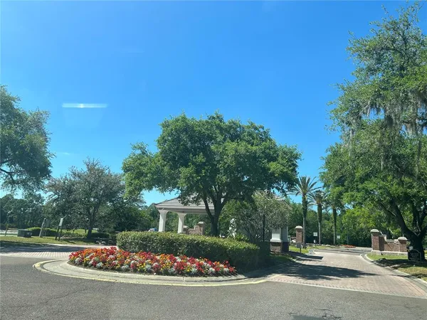 $3,000 | 20027 Heritage Point Drive, Tampa, FL 33647