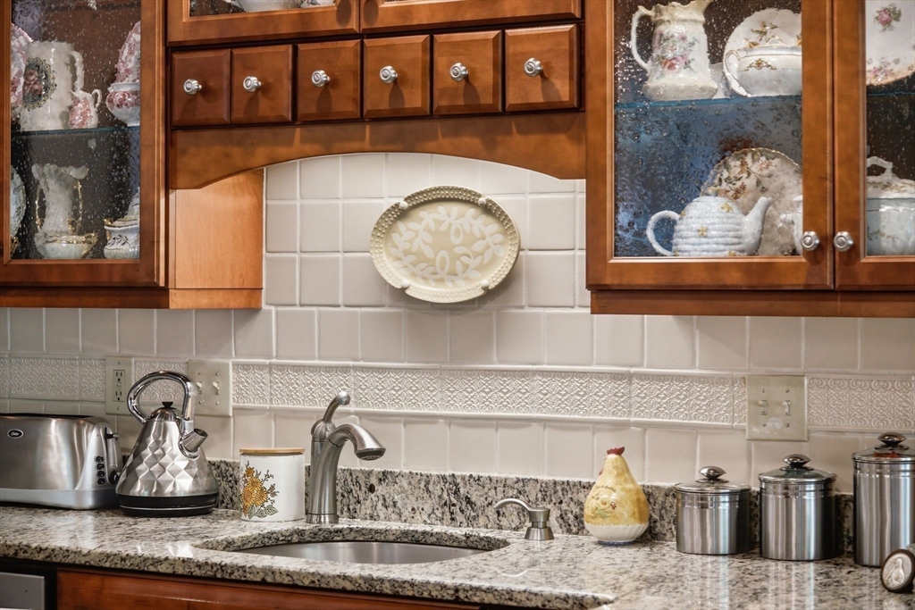 146 Old Enfield Road Belchertown, MA 01007 - Photo 16 of 42 Gallery Image 16
