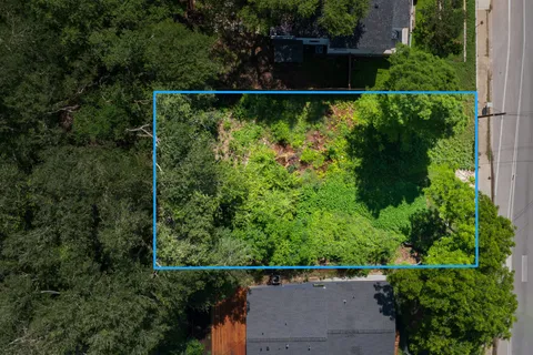 $150,000 | 3600 Oak Springs Drive, Austin, TX 78721