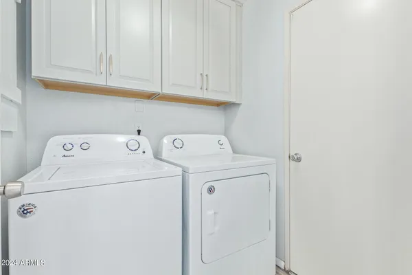 $2,800 | 14237 North 41st Drive, Phoenix, AZ 85053