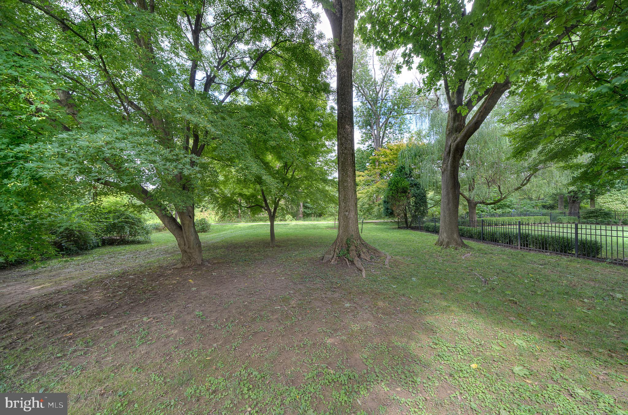 628 Overhill Road Ardmore, PA 19003 - Photo 10 of 61 Walking trail