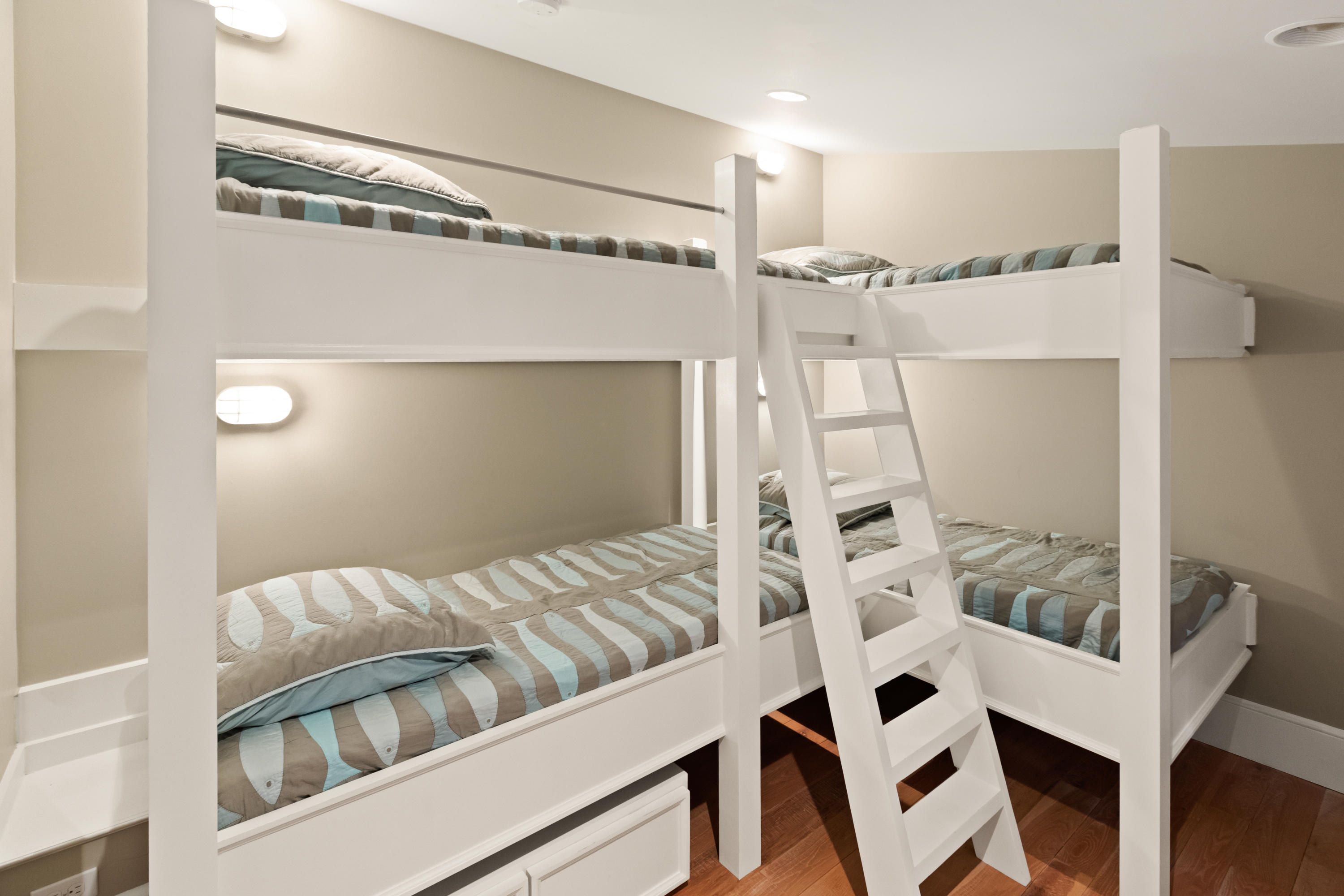 45 Vermilion Way Santa Rosa Beach, FL 32459 - Photo 54 of 54 Carraige house bunkrooms