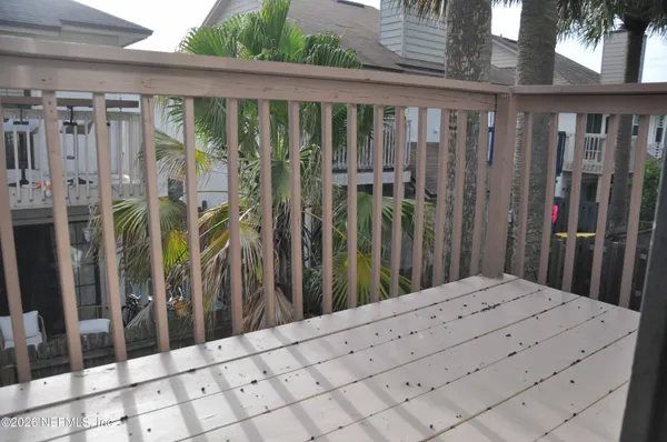 $2,400 | 2074 2nd Street South, Jacksonville Beach, FL 32250