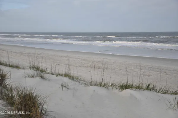 $2,400 | 2074 2nd Street South, Jacksonville Beach, FL 32250