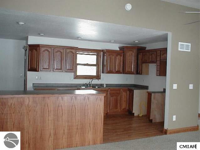 1606 West Shepherd Road Breckenridge, MI 48615 - Photo 2 of 9 1772672-1.JPG