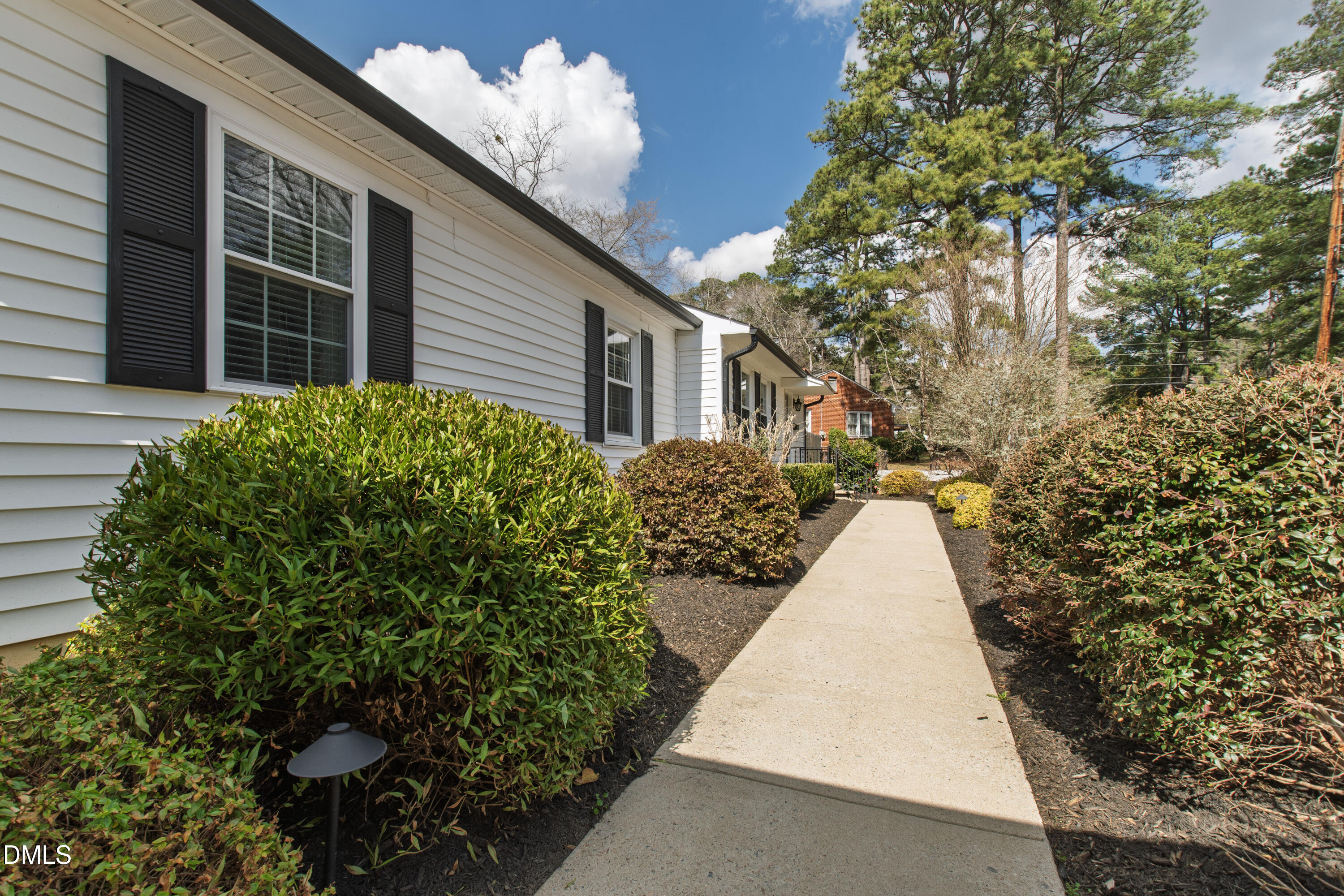 605 Chatham Lane Raleigh, NC 27610 - Photo 38 of 40 Chatham (36)