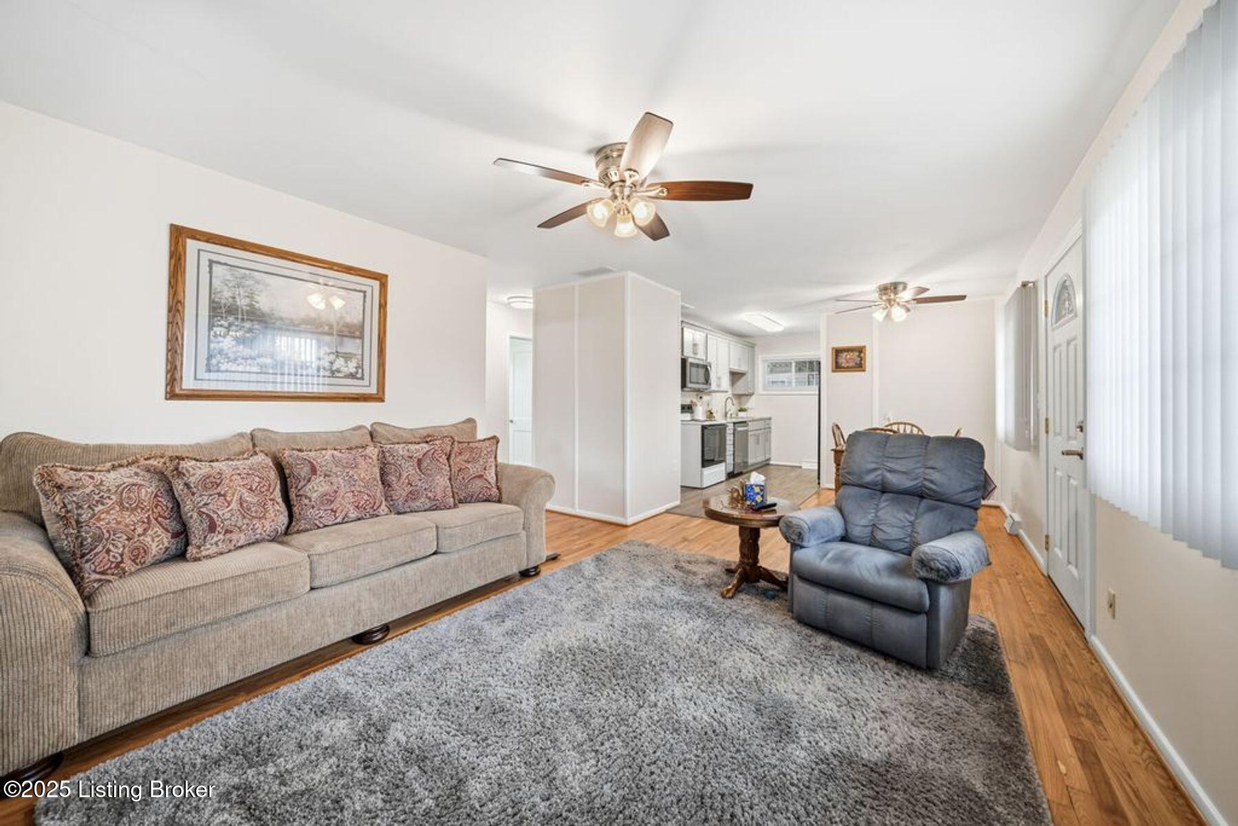 4804 Redstart Road Louisville, KY 40213 - Photo 10 of 24 photo_online_006