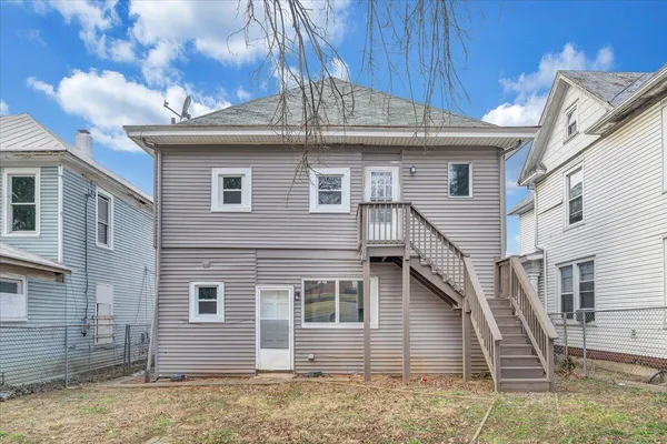 $253,000 | 909 Highland Avenue Southeast, Roanoke, VA 24013