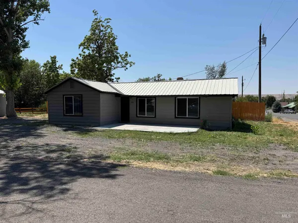 $199,000 | 180 South Saint East, Hagerman, ID 83332