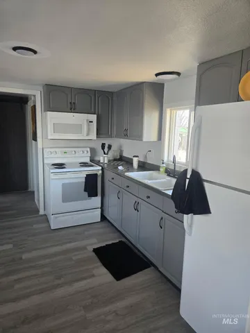 $210,000 | 180 South Saint East, Hagerman, ID 83332