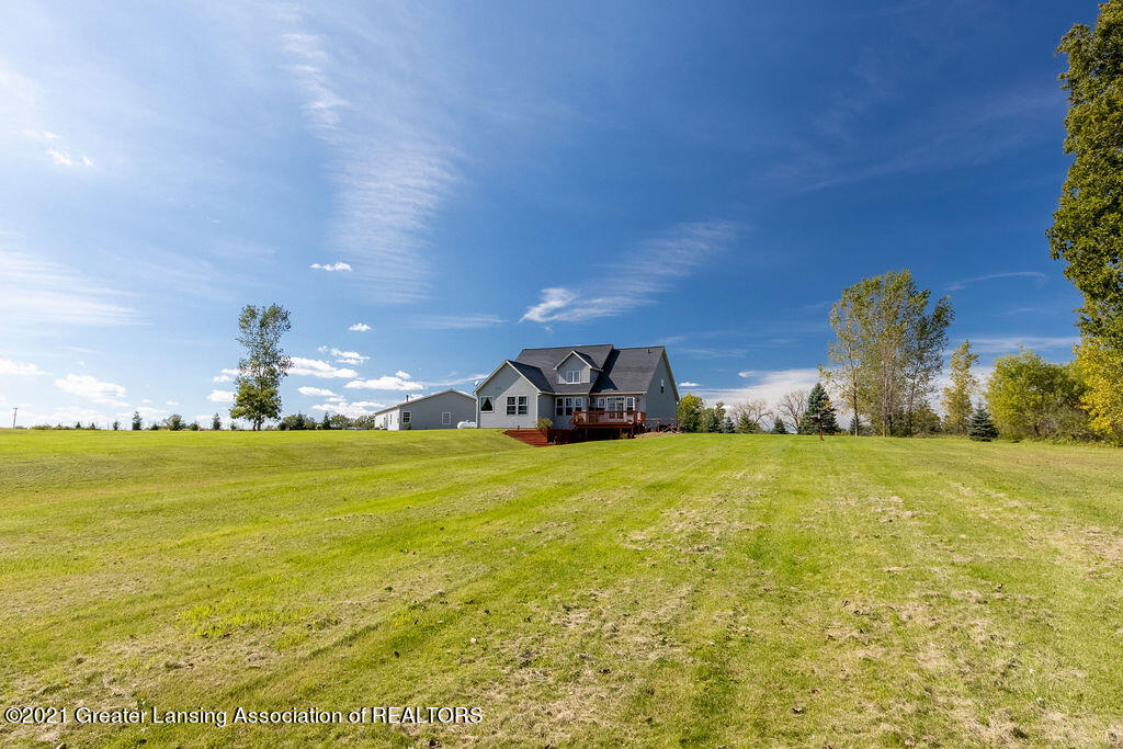 4218 Benjamin Road Perry, MI 48872 - Photo 39 of 63 Exteriors-15