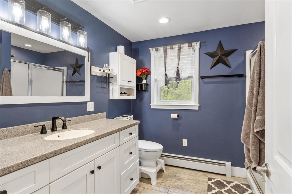 51 Bennett Road Fitchburg, MA 01420 - Photo 14 of 42