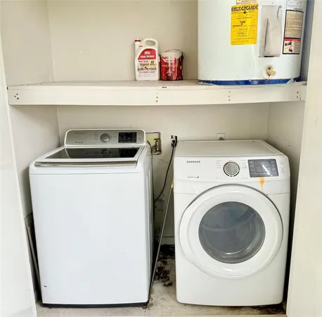 $57,500 | 7303 Gulf Freeway, Unit 903, Houston, TX 77017