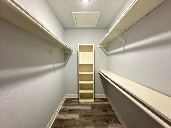 $57,500 | 7303 Gulf Freeway, Unit 903, Houston, TX 77017