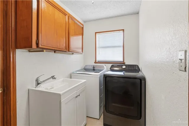 $425,000 | 509 East Palma Vista Drive, Mission, TX 78572