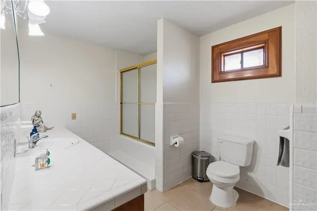 $425,000 | 509 East Palma Vista Drive, Mission, TX 78572