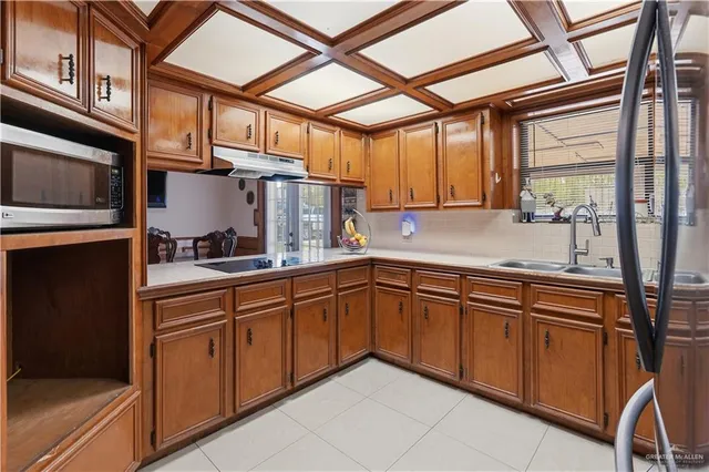 $425,000 | 509 East Palma Vista Drive, Mission, TX 78572