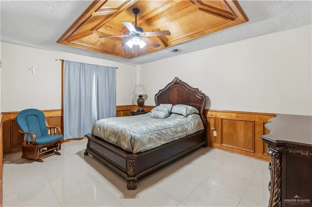 $425,000 | 509 East Palma Vista Drive, Mission, TX 78572