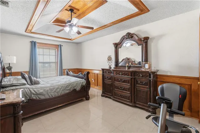 $425,000 | 509 East Palma Vista Drive, Mission, TX 78572