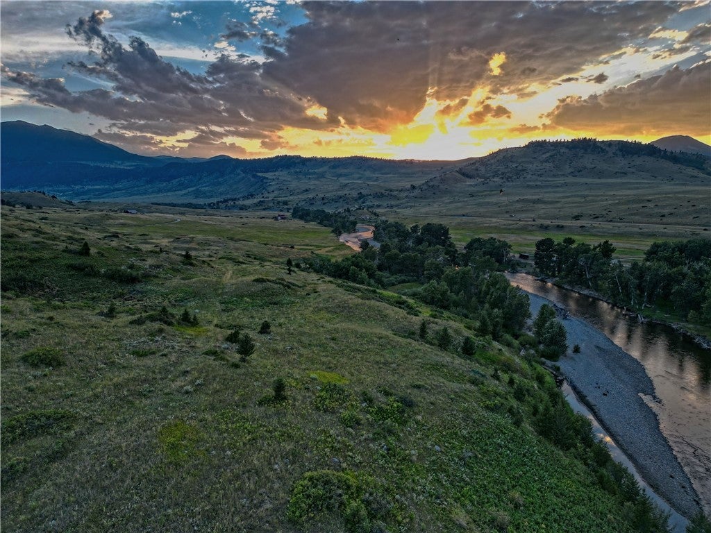 70 Pishkun Road Fishtail, MT 59028 - Photo 31 of 32 Up river view from property