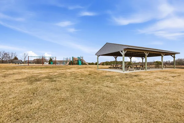 $374,900 | 630 Driftwood Avenue, Watkins, MN 55389