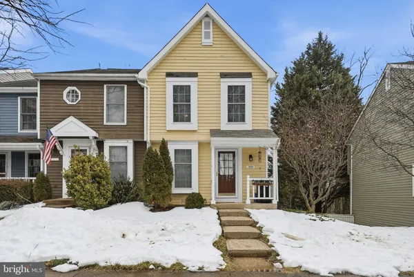 $525,000 | 1669 Poplar Grove Drive, Reston, VA 20194