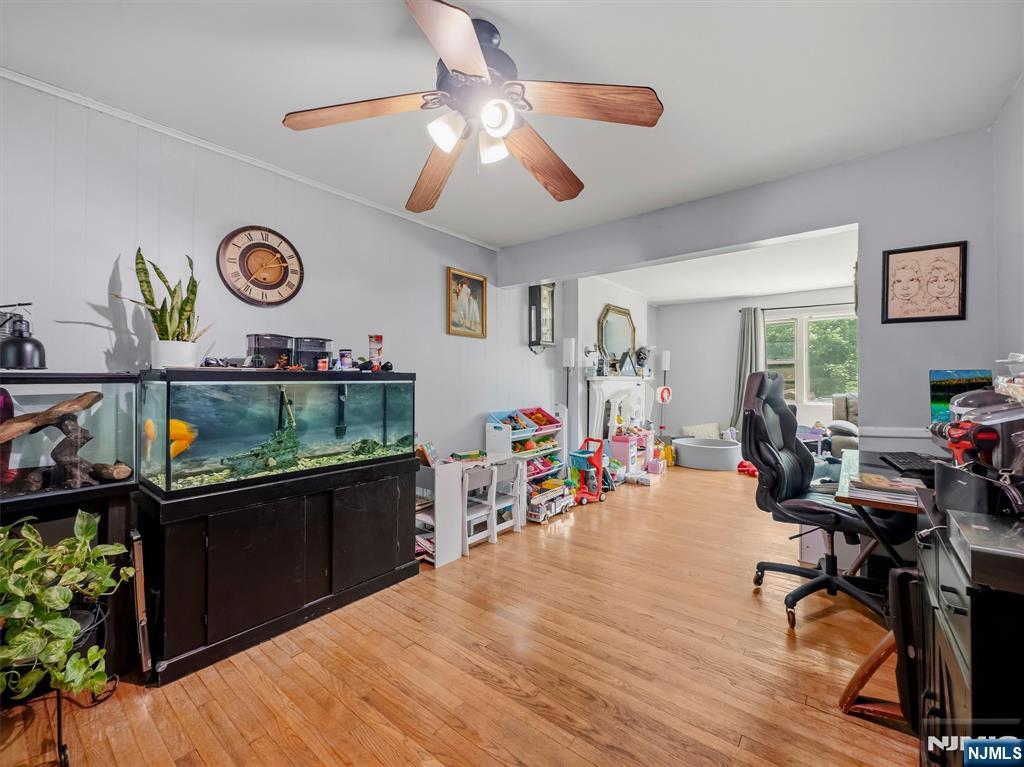 33 Prospect Street Paramus, NJ 07652 - Photo 9 of 32