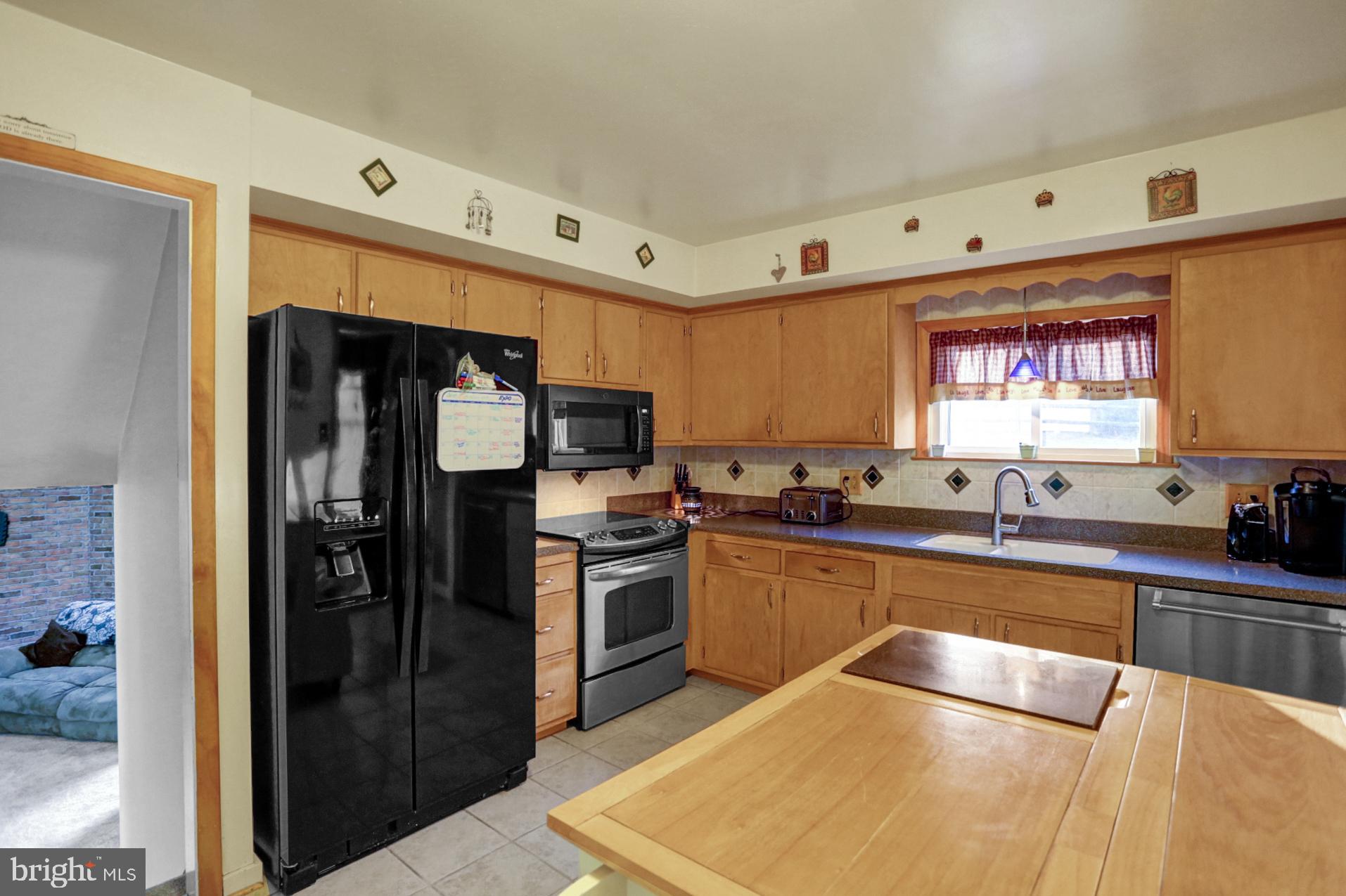 190 Ashley Road Sinking Spring, PA 19608 - Photo 22 of 37