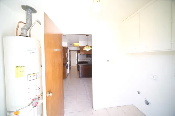 $350,000 | 12318 Bexley Drive, Houston, TX 77099