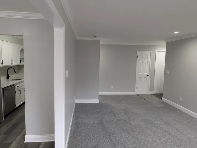 $1,900 | 107 Kennedy Drive, Unit 107, Bridgeport, CT 06606