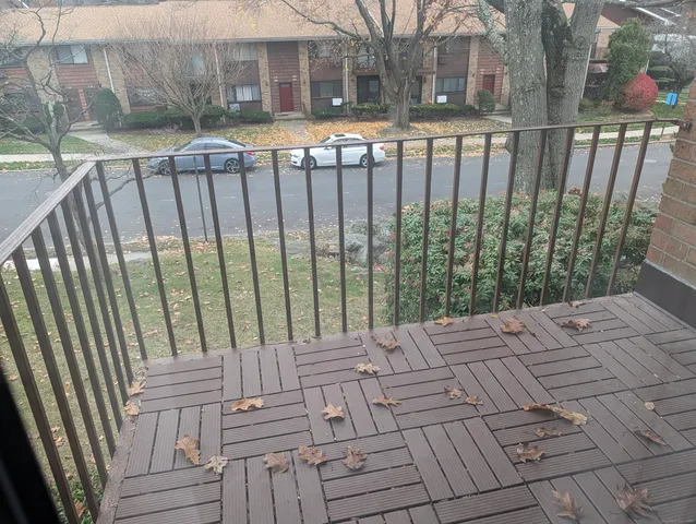 $1,900 | 107 Kennedy Drive, Unit 107, Bridgeport, CT 06606