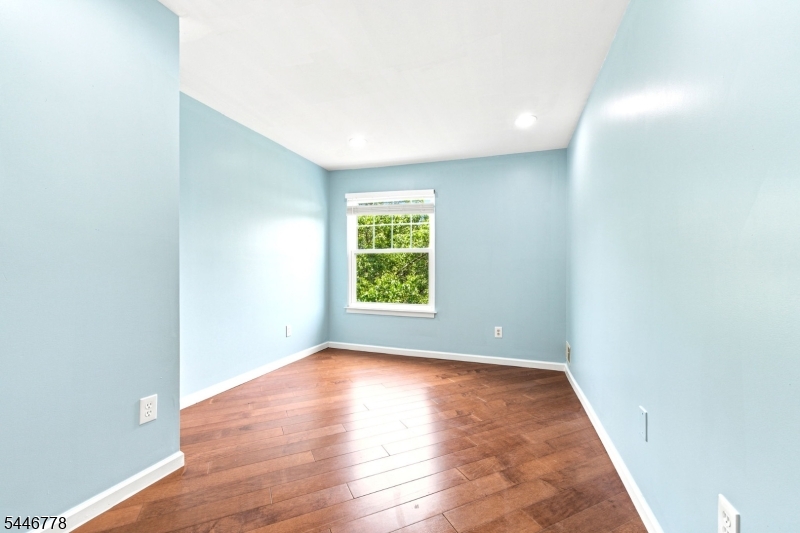 350 Greenfield Road Bridgewater, NJ 08807 - Photo 31 of 48 Gallery Image 31