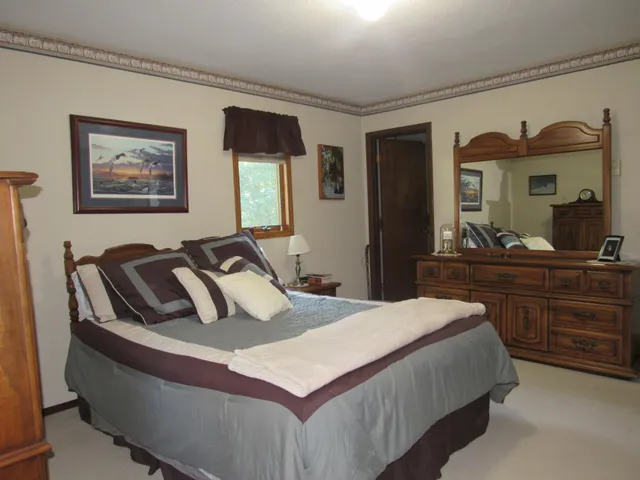 $295,000 | 405 8th Street Southeast, Fulda, MN 56131