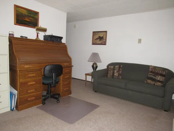 $295,000 | 405 8th Street Southeast, Fulda, MN 56131