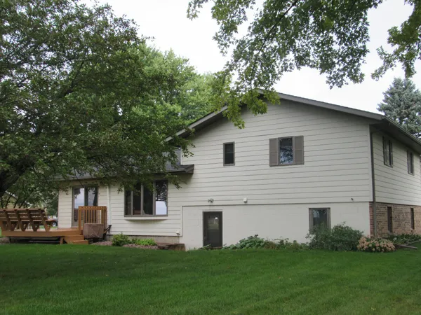 $295,000 | 405 8th Street Southeast, Fulda, MN 56131